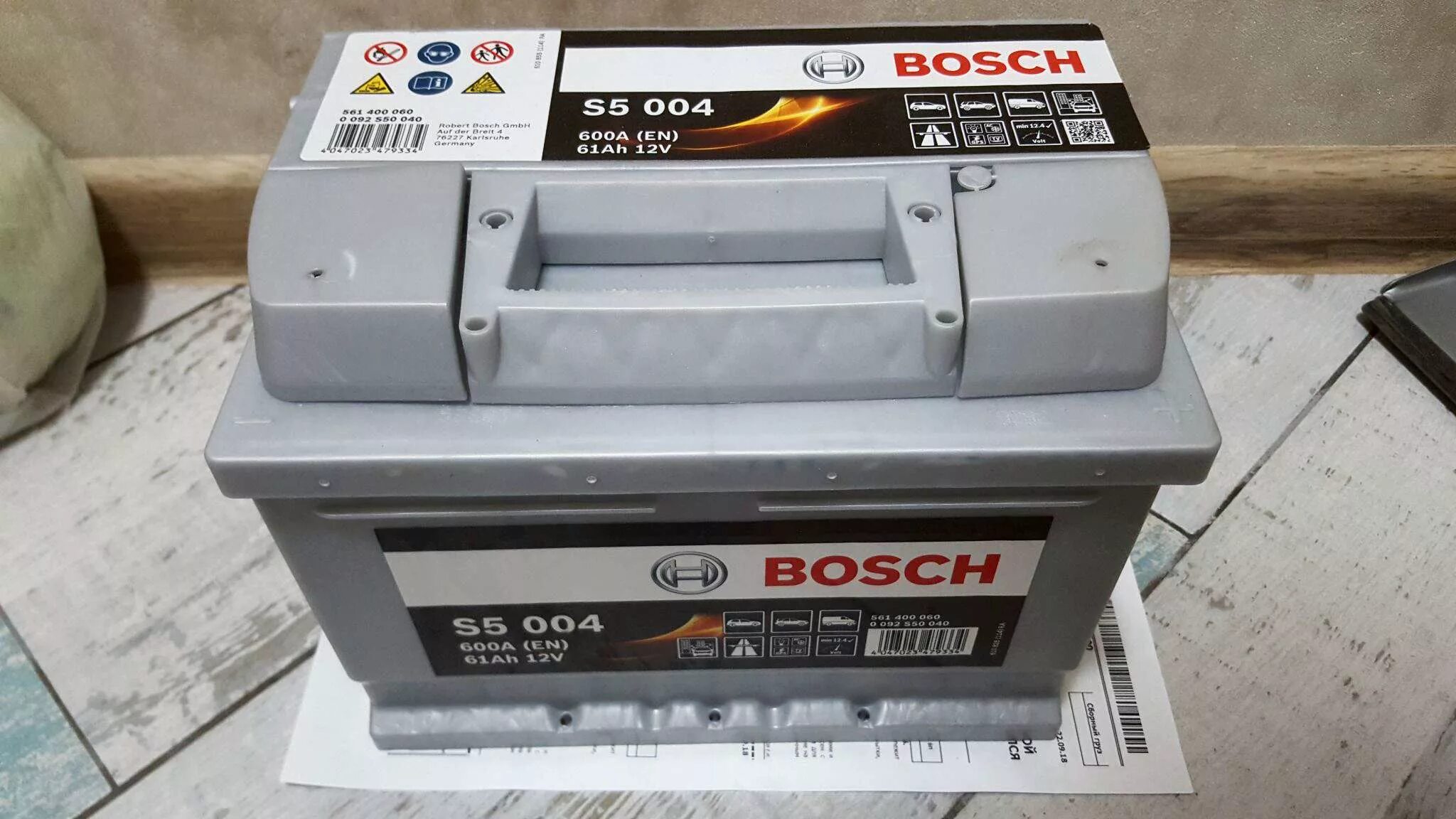 Аккумулятор бош обратная полярность. Bosch s5 silver plus asia. аккумулятор bosch silver plus s5 61ah. bosch s5 561 400 060.
