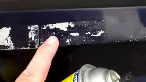 Чем снять двухсторонний скотч с пластика