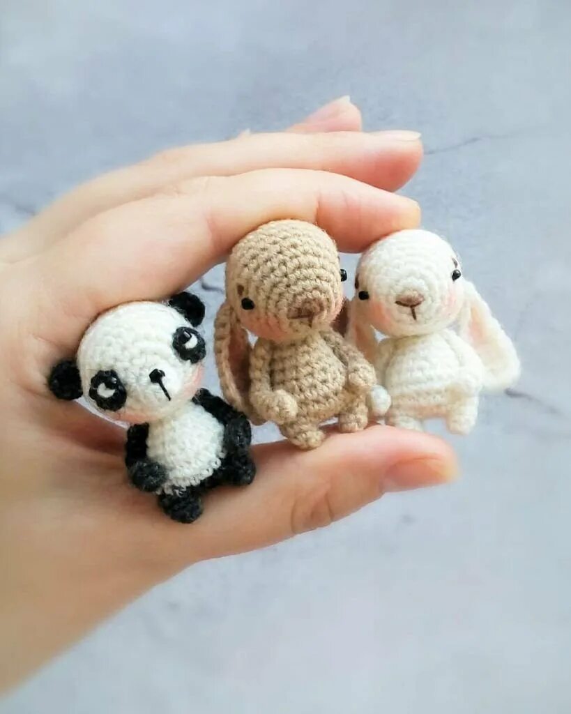 Вязание мини игрушек. Маленькие вязаные игрушки. вязаные мини игрушки. маленькая вязаная игрушка. маленькие игрушки амигуруми.