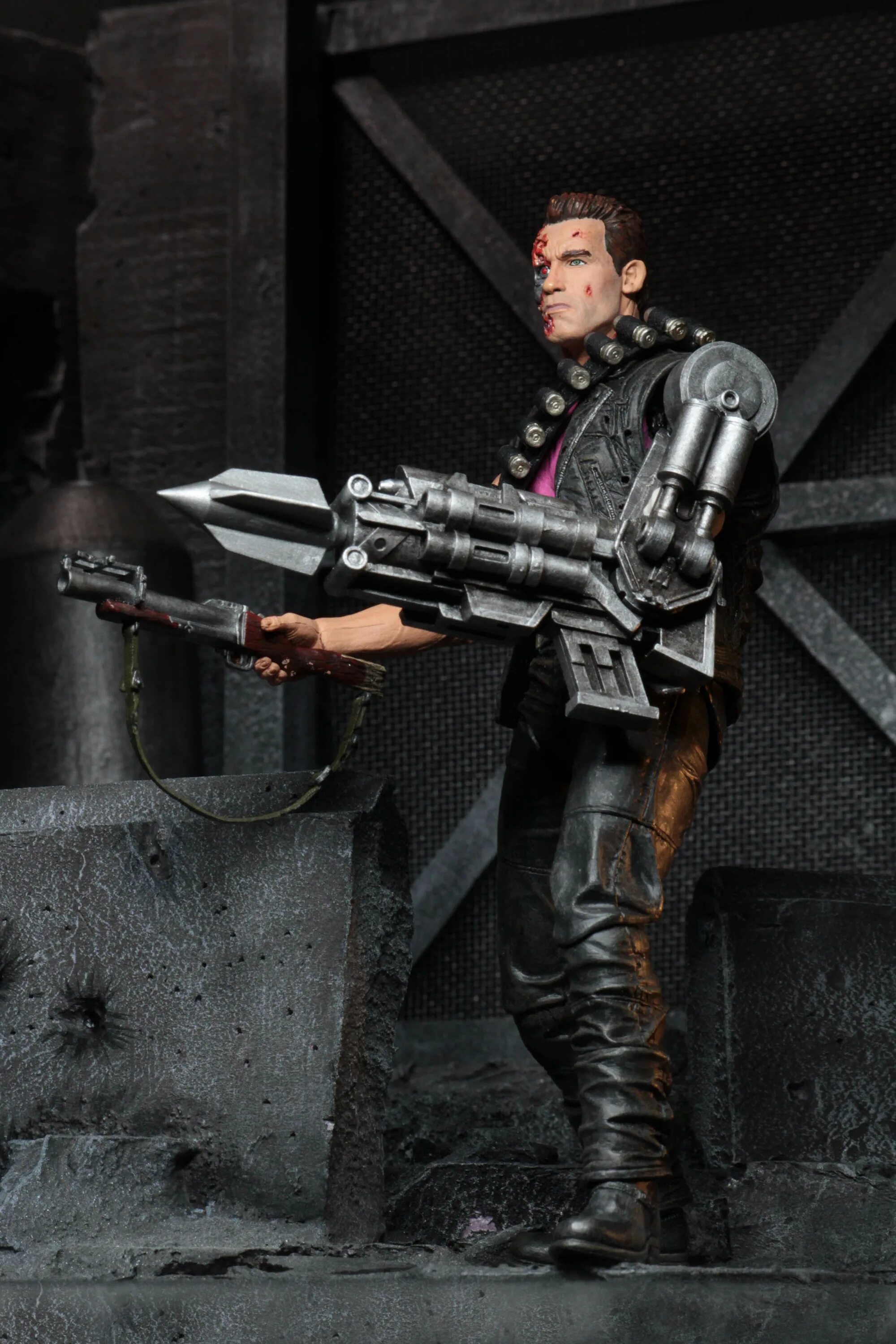 Терминатор конец. Neca terminator arm power. терминатор rev-7. терминатор 7 2025. терминатор 7 2025.