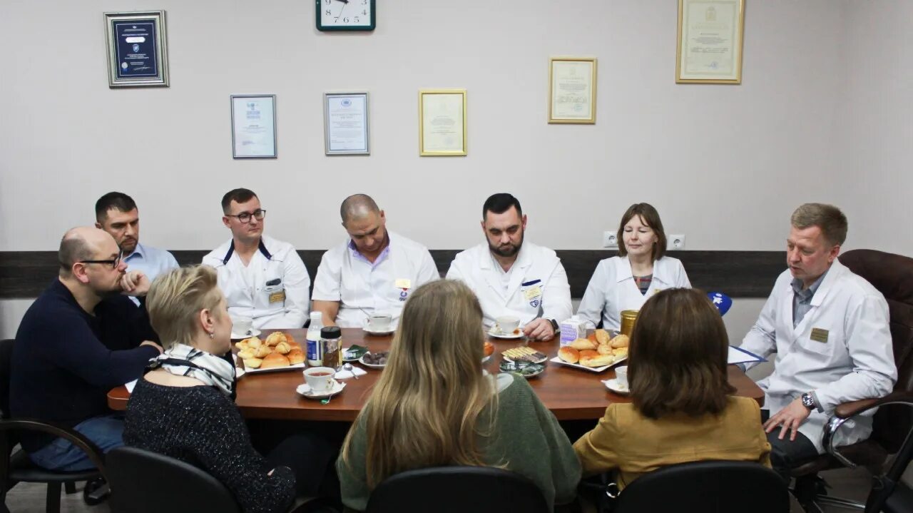 Главный врач сергиев посад. Главный врач сергиево-посадской районной больницы. лесхоз сергиев посад. сергиев посад лесхоз поликлиника.