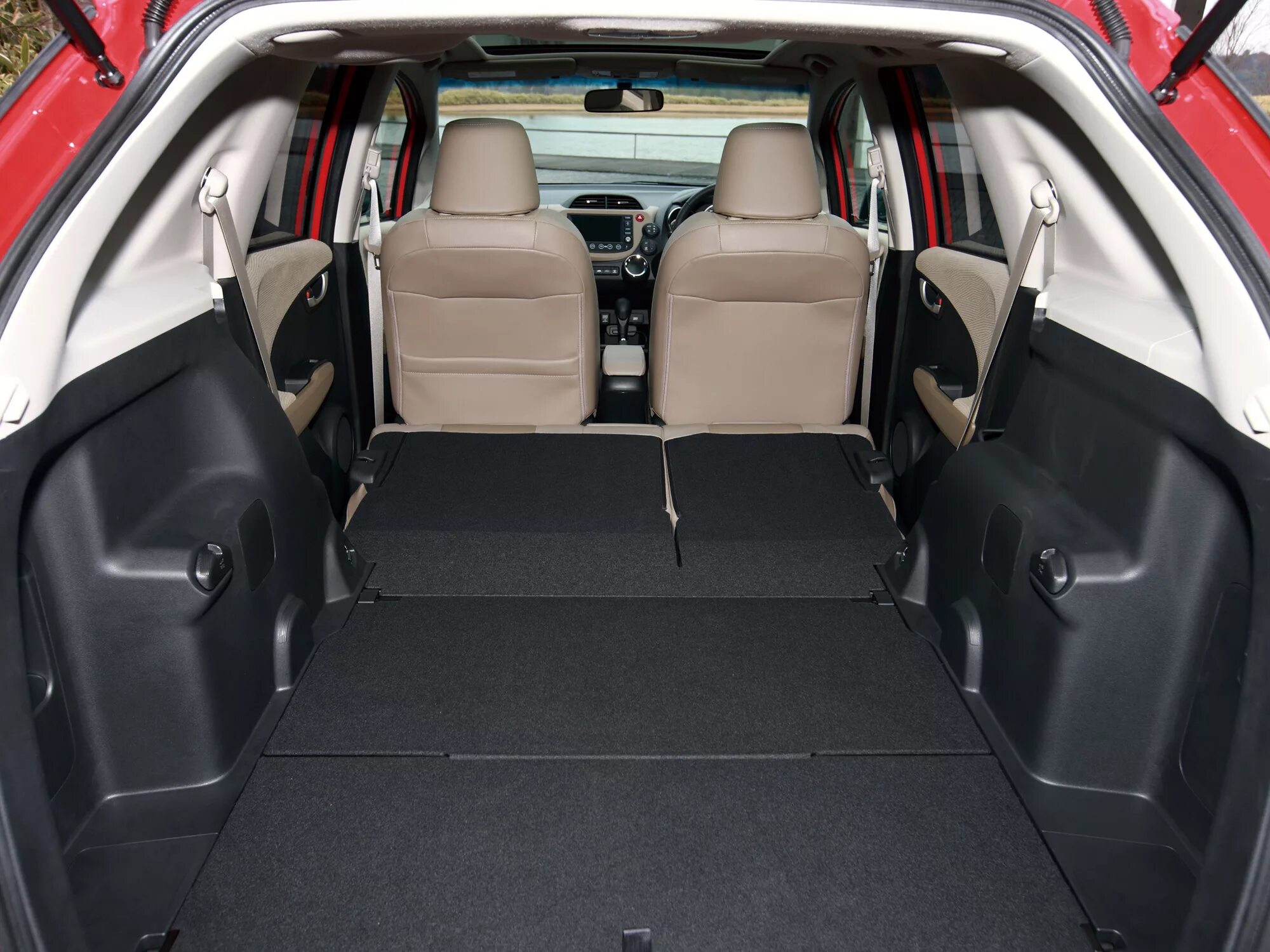 Honda fit shuttle багажник