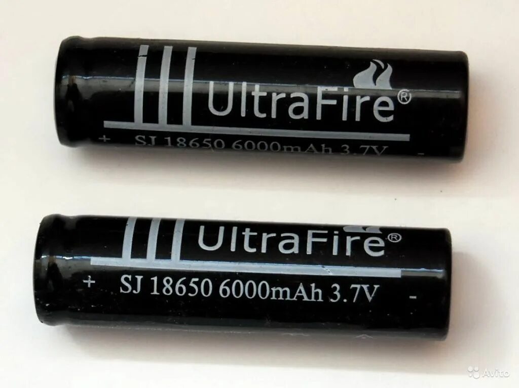 Аккумулятор ULTRAFIRE 18650. Аккумулятор 18650 огонь. Аккумуляторы 18650 6000. Две АКБ 18650 ультра фаер.