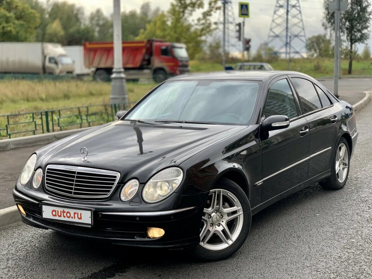 Мерседес 2005 купить. Мерседес 211 2005. Mercedes e200 2005. Мерседес с200 2005. Мерседес 2005г.