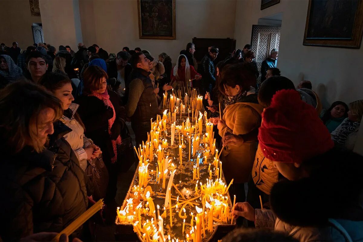 Когда армяне отмечают рождество христово. В армении эчмиадзин рождество и богоявление. рождество христово в армении. рождество христово армянская церковь. рождественские традиции армении.