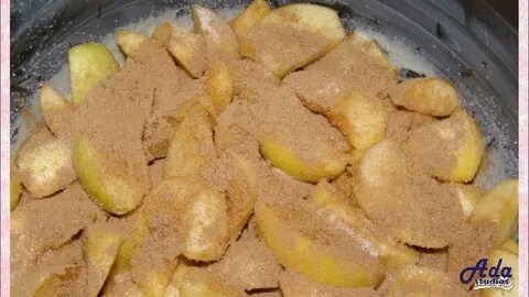 Яблоки в тесте в мультиварке