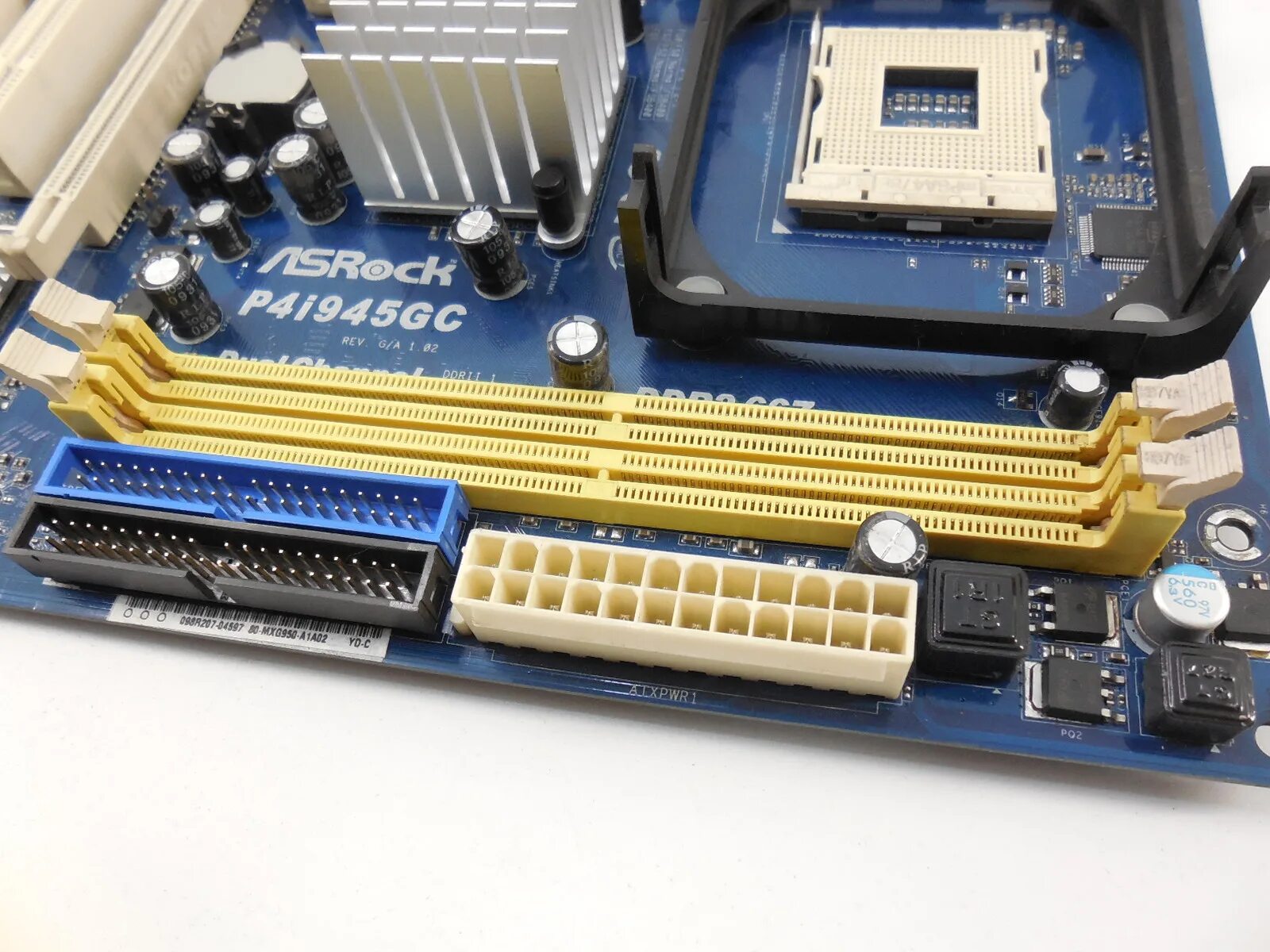 Socket mb. Asrock p4i945gc. asrock socket 478. socket 478 фото. pga478.