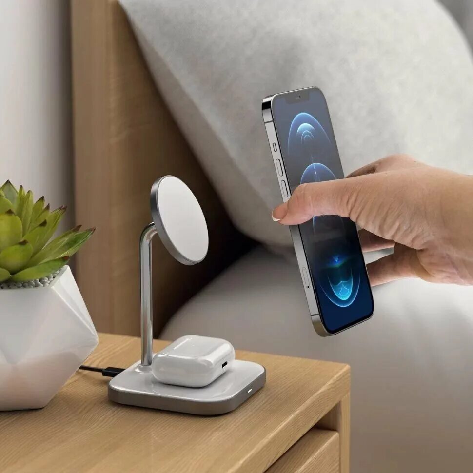 Satechi wireless charger
