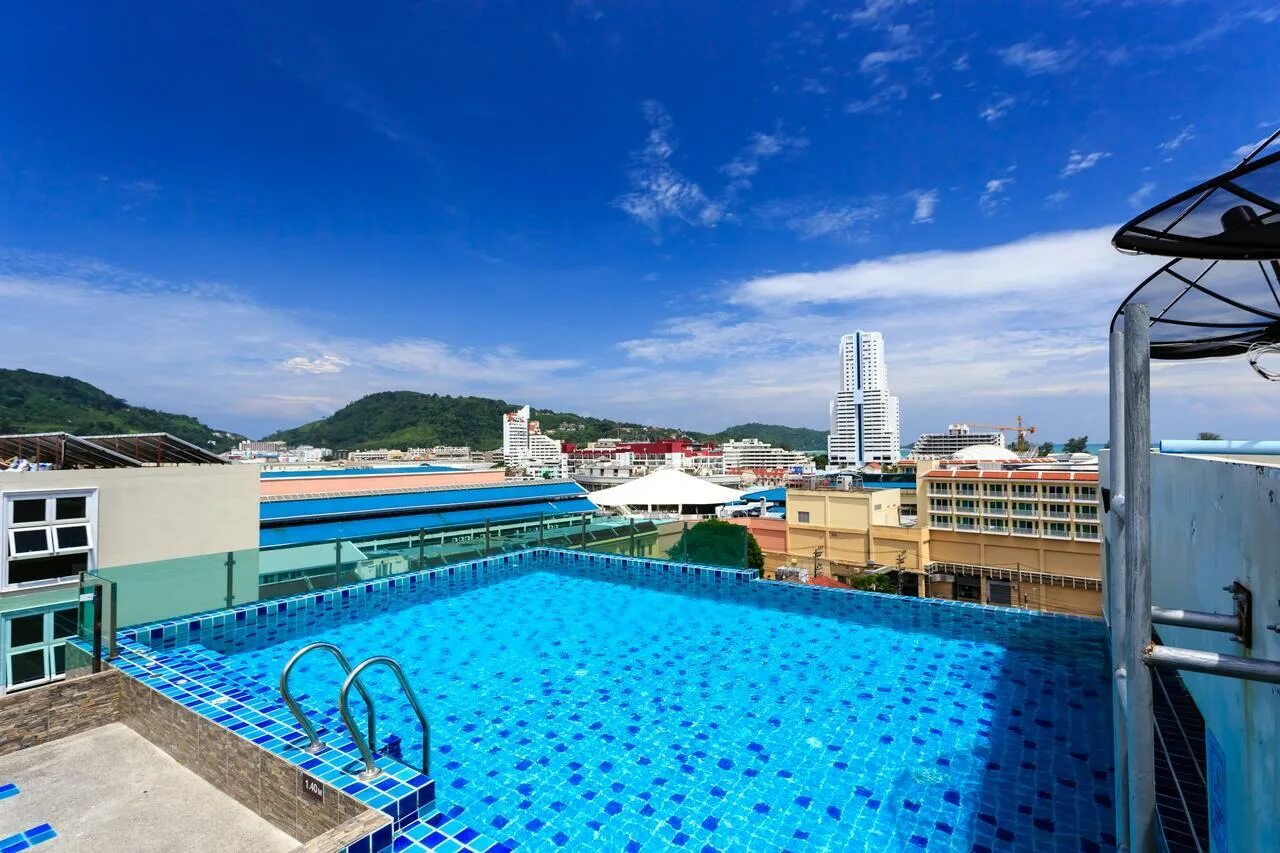 7q patong beach hotel 3*. Centro one bangla hotel. Centro one patong. 7q bangla 3*. Centro one patong.