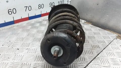 Стойка передняя правая