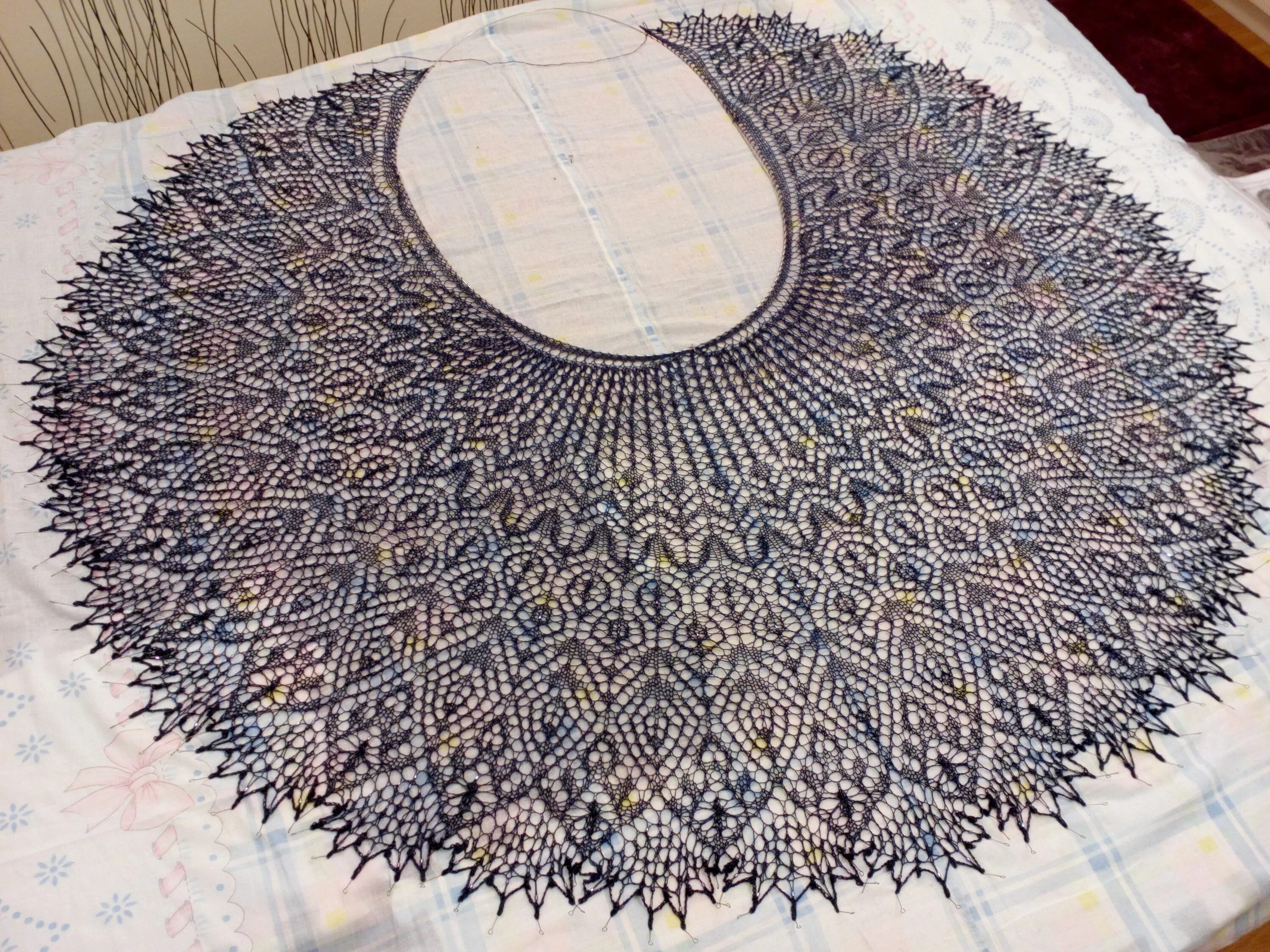 Шаль аюми. Мк шалей. Полукруглая шаль спицами. Ажурная шаль. Мк шалей.