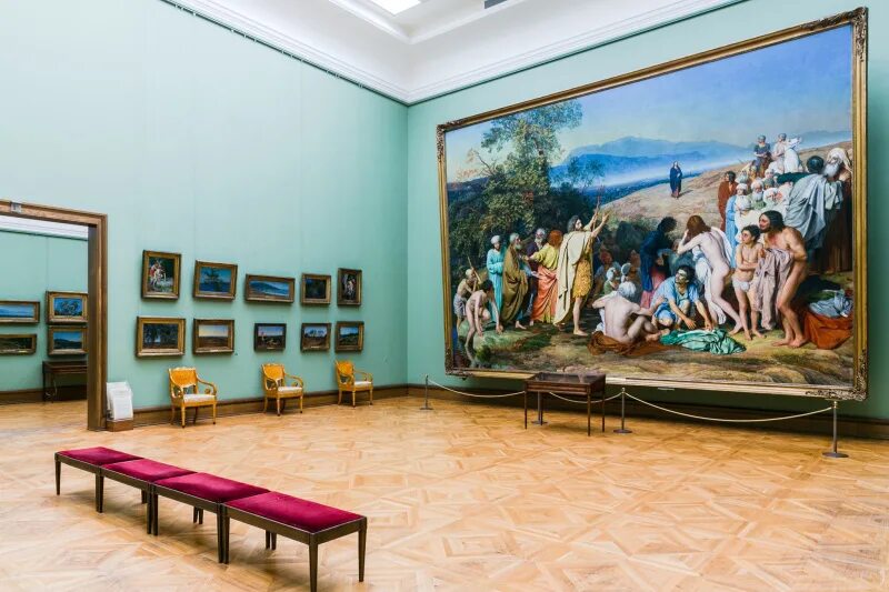 Картинная галерея третьяковская галерея. Музей картинная галерея. Какая галерея. Явление христа народу третьяковская галерея. Третьяковская галерея явление христа народу зал.