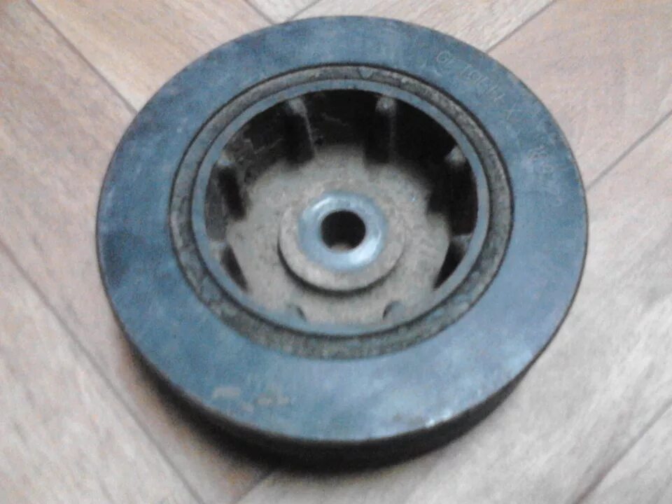 Шкивы привода генератора d2066. Шкив привода вектор. Шкив генератора 8 ручьев камминз. Шкив привода генератора ваз 2110 16 клапанов. Шкив привода генератора камаз 740.