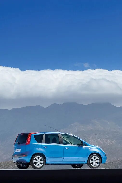 Note 4wd. Note 4wd. Note 4wd. Nissan note e12 2017. Ниссан ноут 2018 гибрид.