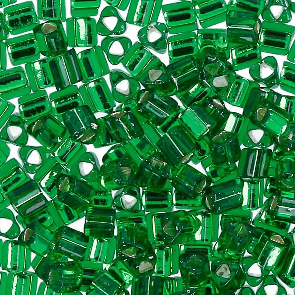 Зеленый бисер фото Люми Арт Интернет Магазин Бисера