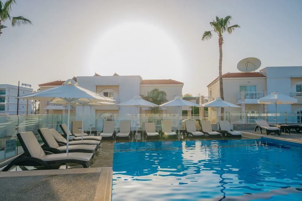Кипр нью фамагуста. Айя-напа отели пантеа виледж. Кипр айя напа. New famagusta hotel айя-напа. Отель нью фамагуста айя напа кипр.