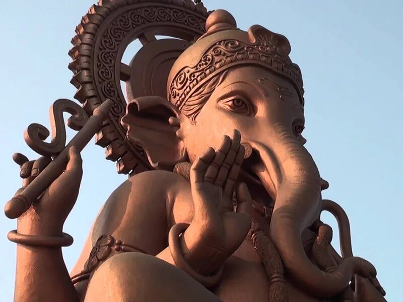 махашиваратри 2022. шива в самадхи. махашиваратри лингам. поклоняющийся богу шиве 5. шива махашиваратри.