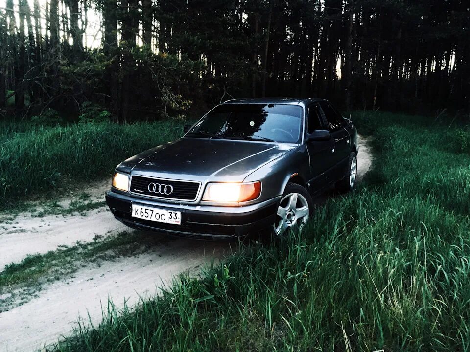 Ауди 100 кватро. Audi 100 iii (c3). Ауди 100 с3 1983. Audi c100. Ауди 100 45 белая.