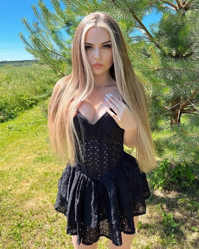 Kitkatik тиктокерша. Aka kitkatik. Lola bunny kitkatik. Kitkatik тиктокерша. Aka kitkatik.