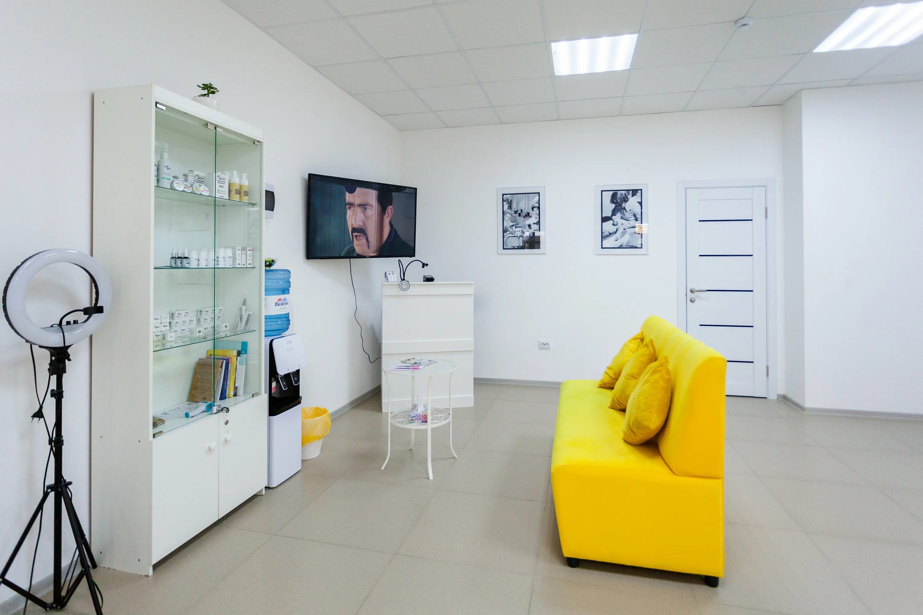 необычный салон маникюра. Nail studio отзывы. самые красивые салоны маникюра. помещение для маникюрного салона. студия маникюра в стиле.