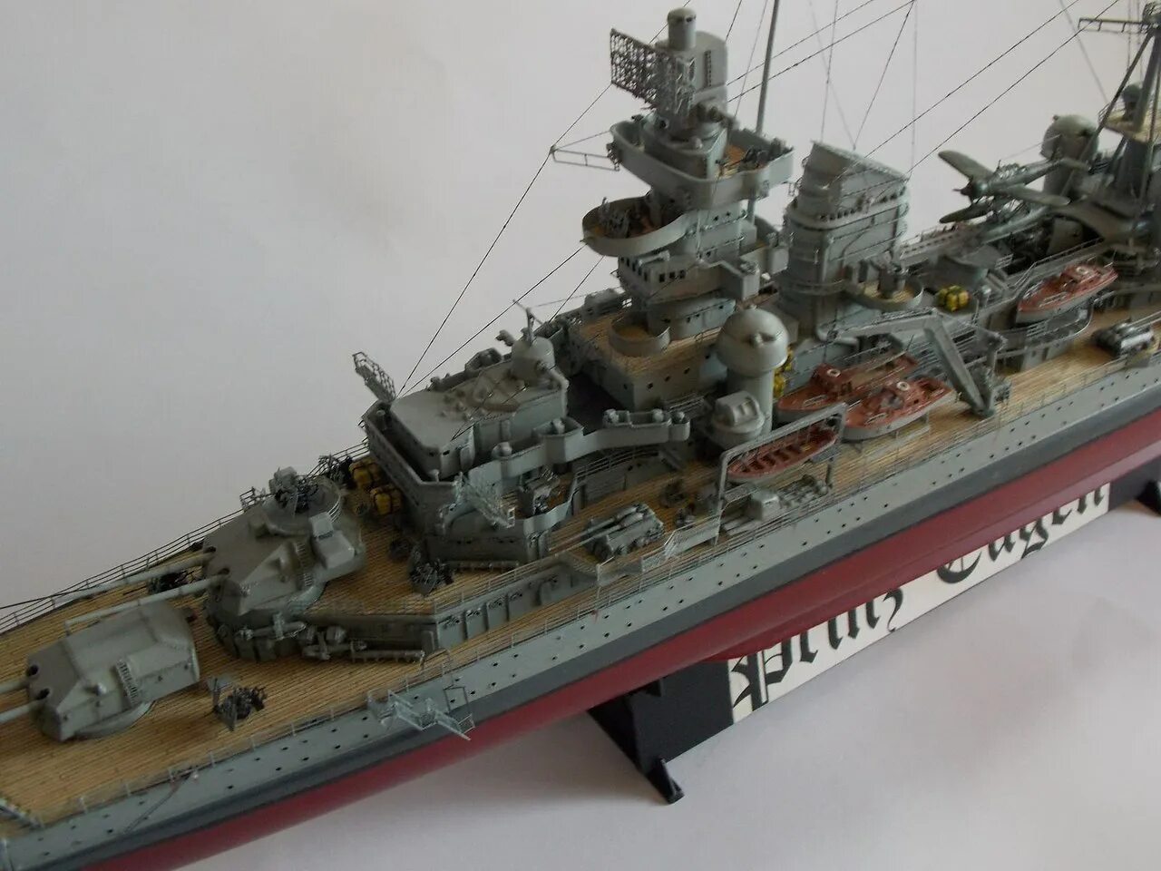 Германский крейсер "принц ойген". Крейсер принц ойген. Prinz eugen 1938. Prinz eugen 1938 фото. Принц ойген тяжёлый крейсер.