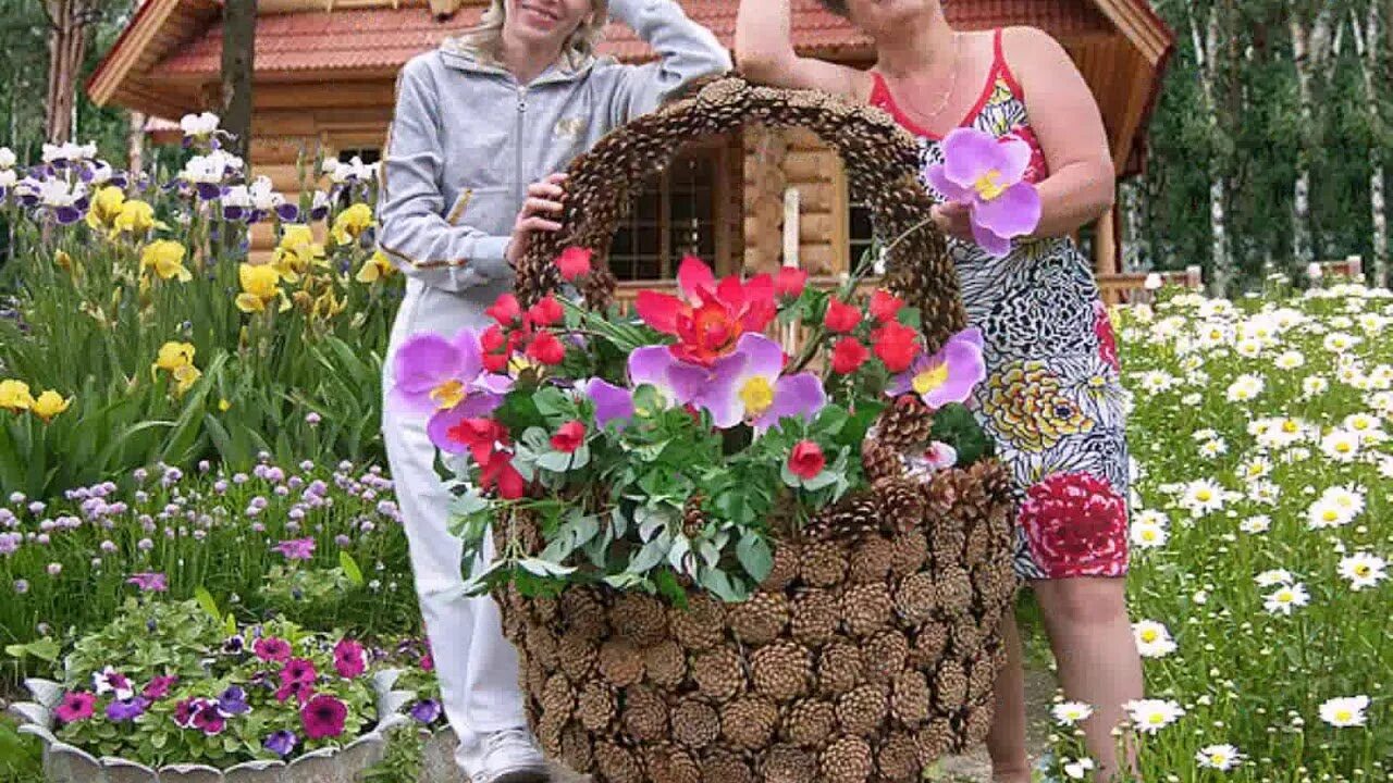 Из пластиковых бутылок для дачи. Макет деревенского дома. Декор дачного участка в деревенском стиле. Птичник в деревне. Что можно сделать в деревне.