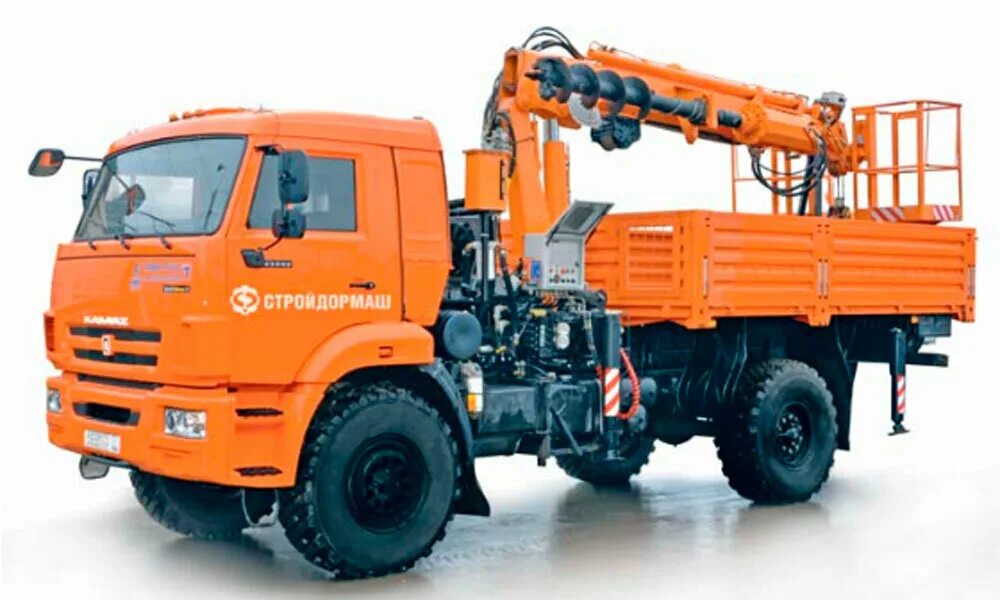 Камаз бкм. Камаз мкм 200. мкм-200к на шасси камаз-43502. камаз 43118 с кму. мкм 200 камаз 43118.