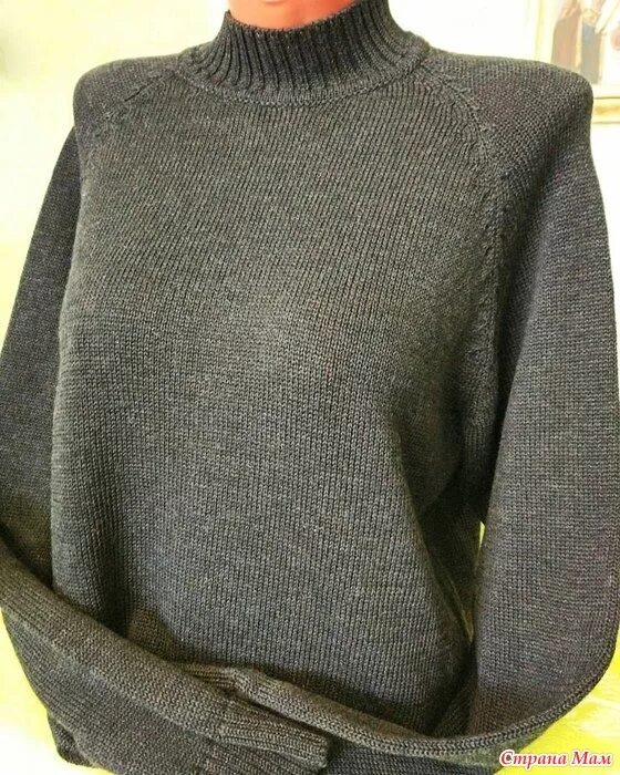 Джемпер мужской. Свитер машинной вязки. Машина в свитере. Свитер вязаный на вязальной машине. Кофточки на вязальной машине.