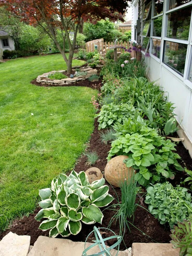 15+ Simple Beautiful Garden Ideas To Refresh Your Home Environment Flower garden