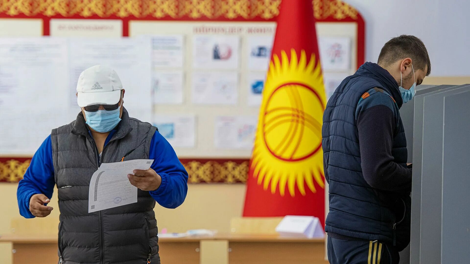 Выборы ли. Выборы в Кыргызстане 2021. Шайлоо 2021. Выборы 2020 Кыргызстан. Выборы в парламент Кыргызстан.