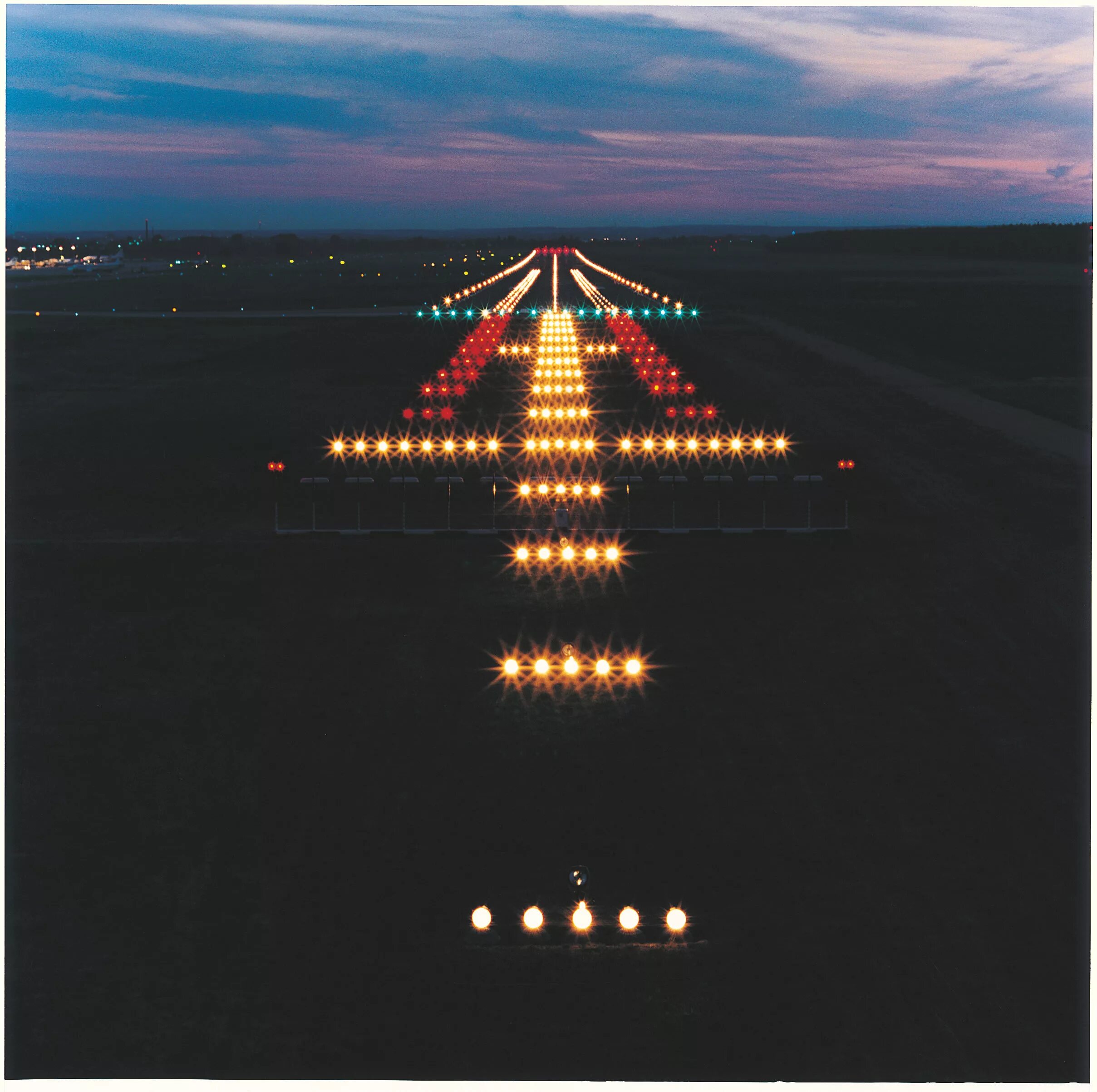 Елка пилота. Я просто играю рок пилот. Ту 214 кабина. Елка пилот. Елки савельев.