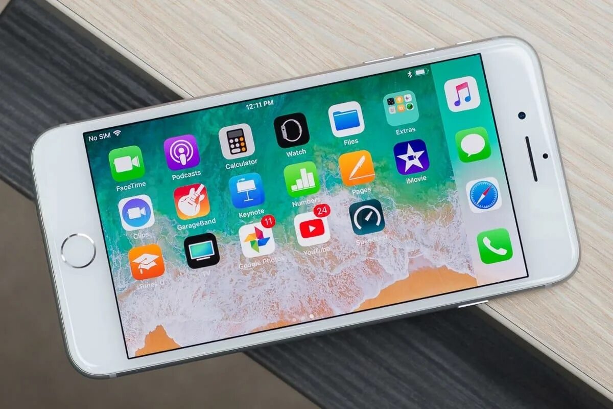 Ios 11 ipad. Ios версия iphone 8 plus. Iphone 8 plus. Интерфейс айфона 8. Ios версия iphone 8 plus.