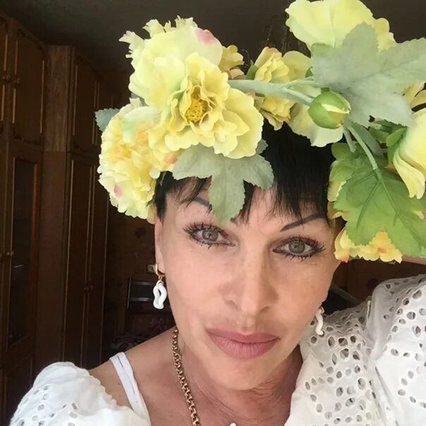 03. Могилы башмаков симферополь. Малдован башмаковы симферополь. Дмитрий башмаков бишкек. Николай кожухарь и александр данильченко.