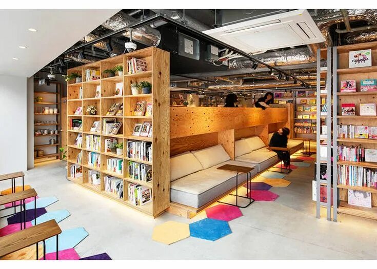 Как должен выглядеть современный книжный магазин saraiva bookstore in rio de janeiro by studio arthur casas Bookstore design, Lib