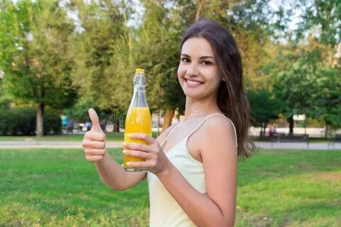 Девушка в соку