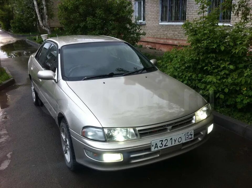 Toyota Carina 1994.