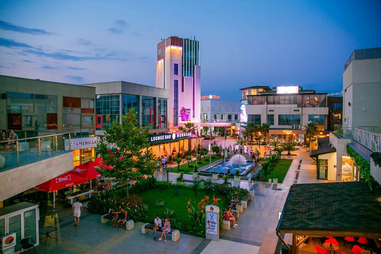 мандарин сочи адлер развлекательный центр. тц пассаж сочи. клуб «feroom» в сочи. развлекательный центр адлер. торговый центр мандарин сочи.