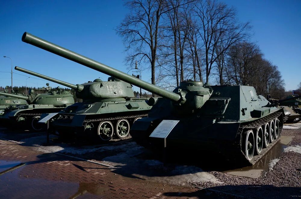музей т34 мытищи. музей т34 лобня. музейно мемориальный комплекс танка т 34. музей танка т34 шолохово. музей танка т34 шолохово.