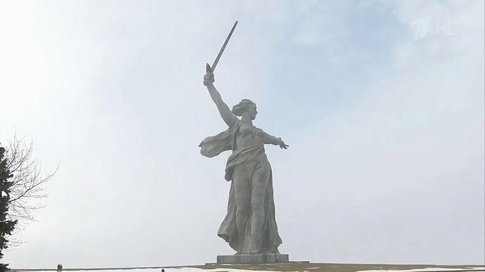 Мамаев курган сражение. Мамаев курган сражение. Битва на мамаевом кургане. Мамаев курган волгоград 1942. Мамаев курган волгоград.