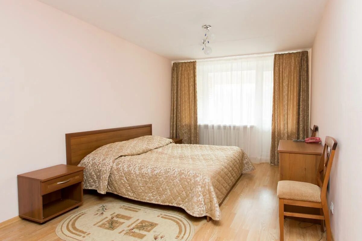 Санаторий университета сеченова в звенигороде. Санаторий звенигород и м сеченова. Санаторий звенигород сеченова подмосковье. Звенигород санаторий звенигород. Санаторий сеченова звенигород бассейн.