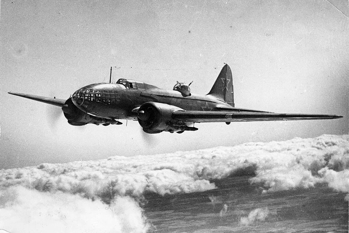 Самолет 1943 года. Самолет 1943 года