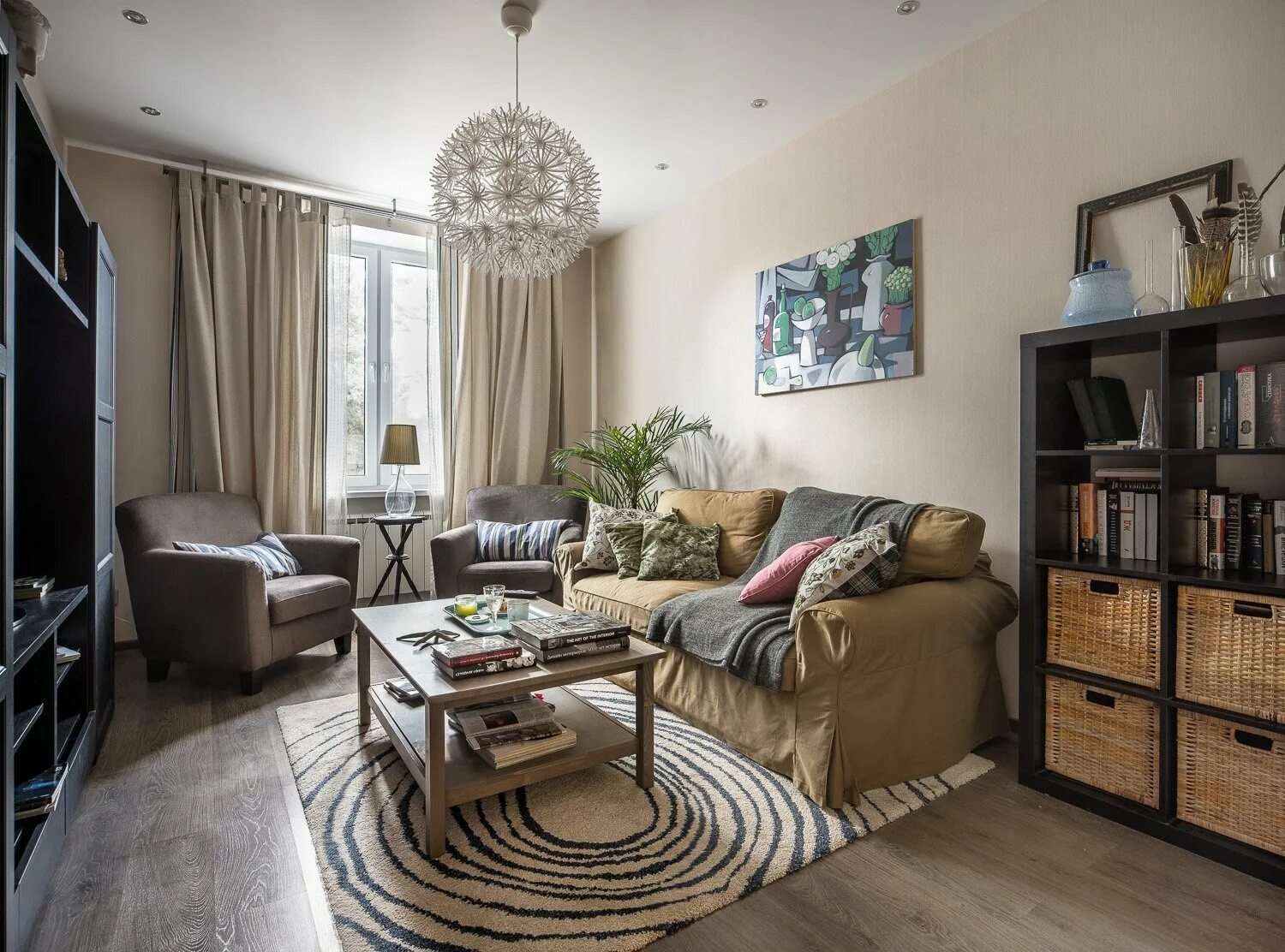 Маленькая уютная квартира. Интерьер не совсем обычный. Интерьер не совсем обычный. Интерьер студии. Уютный интерьер квартиры.