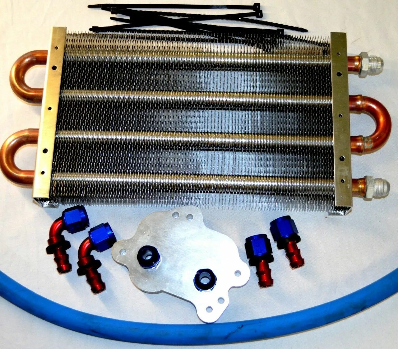 Фреоновый испаритель (охладитель) – теплообменник. Теплообменник вода-воздух 1 мвт. Саха датчик теплообменника. Теплообменник вода воздух 600х500. Теплообменник для охлаждения.