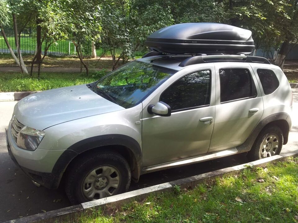 Рейлинги рено дастер купить. Renault Duster багажник. Renault Duster 2 багажник на крышу. Верхний багажник на Рено Дастер. Багажник,на,Дастер,2017.