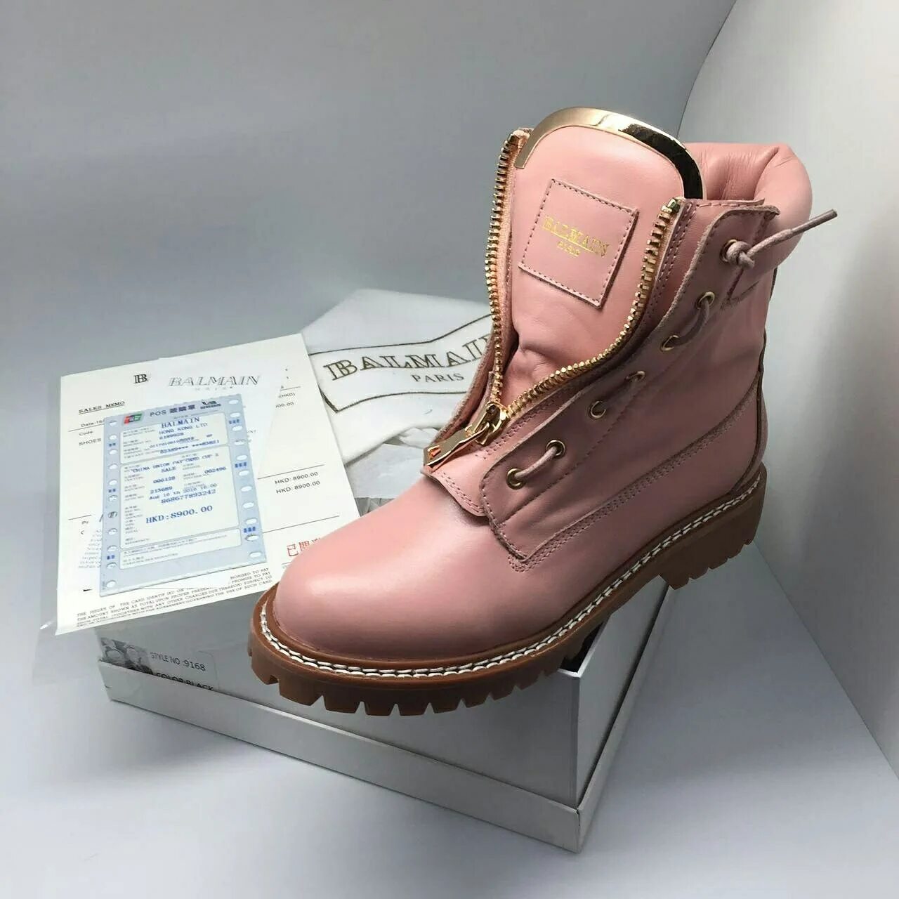 Ботинки реплика. Ботинки balmain taiga. ботинки женские балман розовые. balmain ботинки розовые. балмани ботинки 2025.