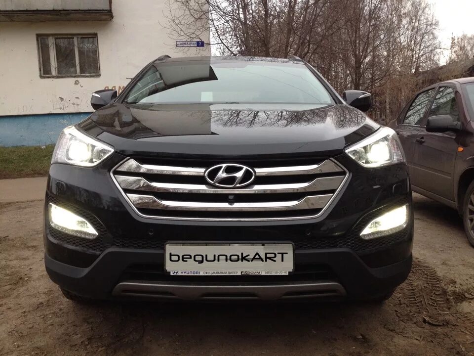 Фары на санта фе классик. Птф санта фе 3. корпус фары hyundai santa fe dm a. противотуманки на санта фе в кузове dm. фара санта фе 16 года.