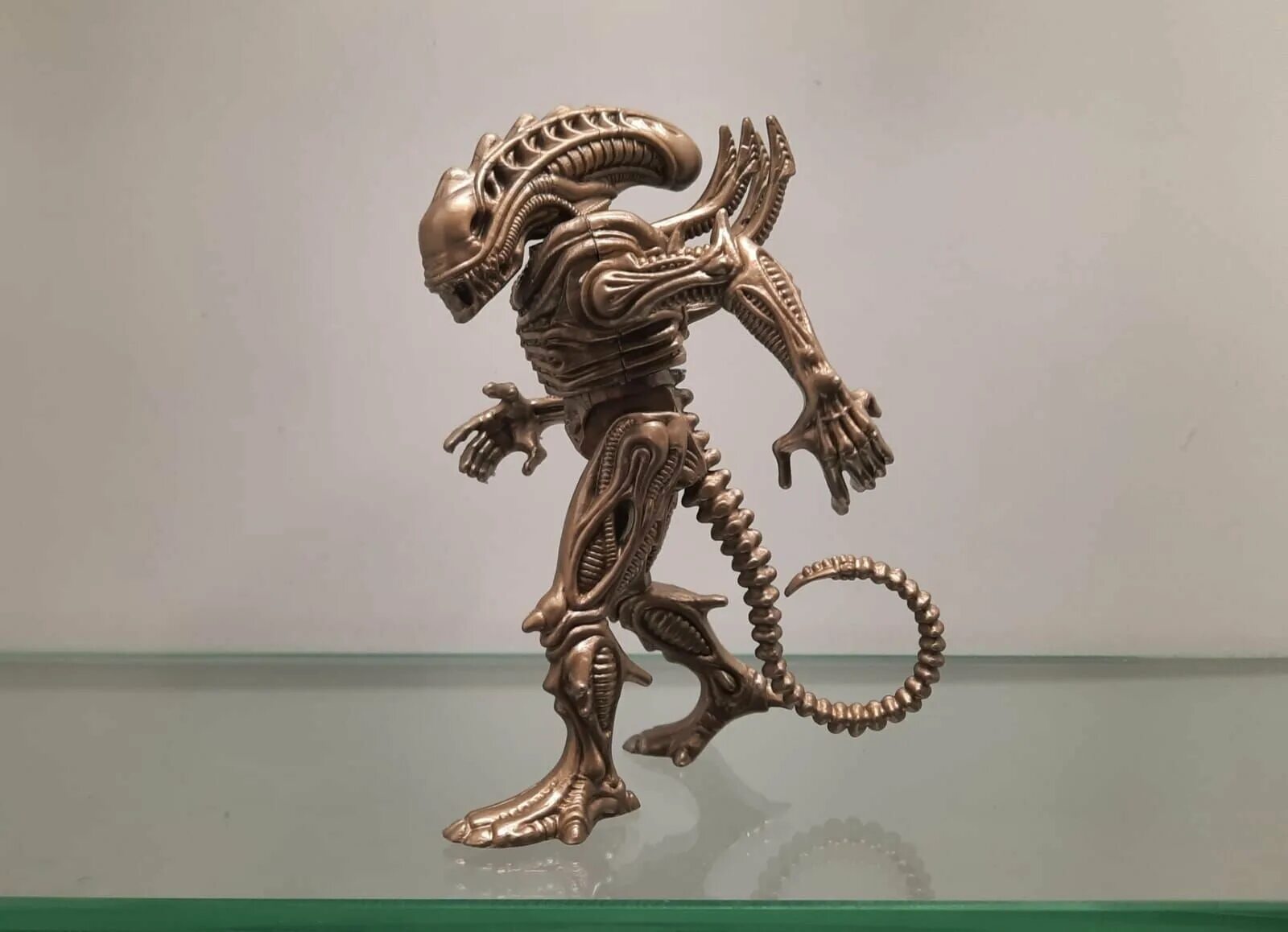 игрушечный солдатик робот. фигурки роботов. солдатики технолог звероботы. фигурки боевых роботов. солдатики роботы.