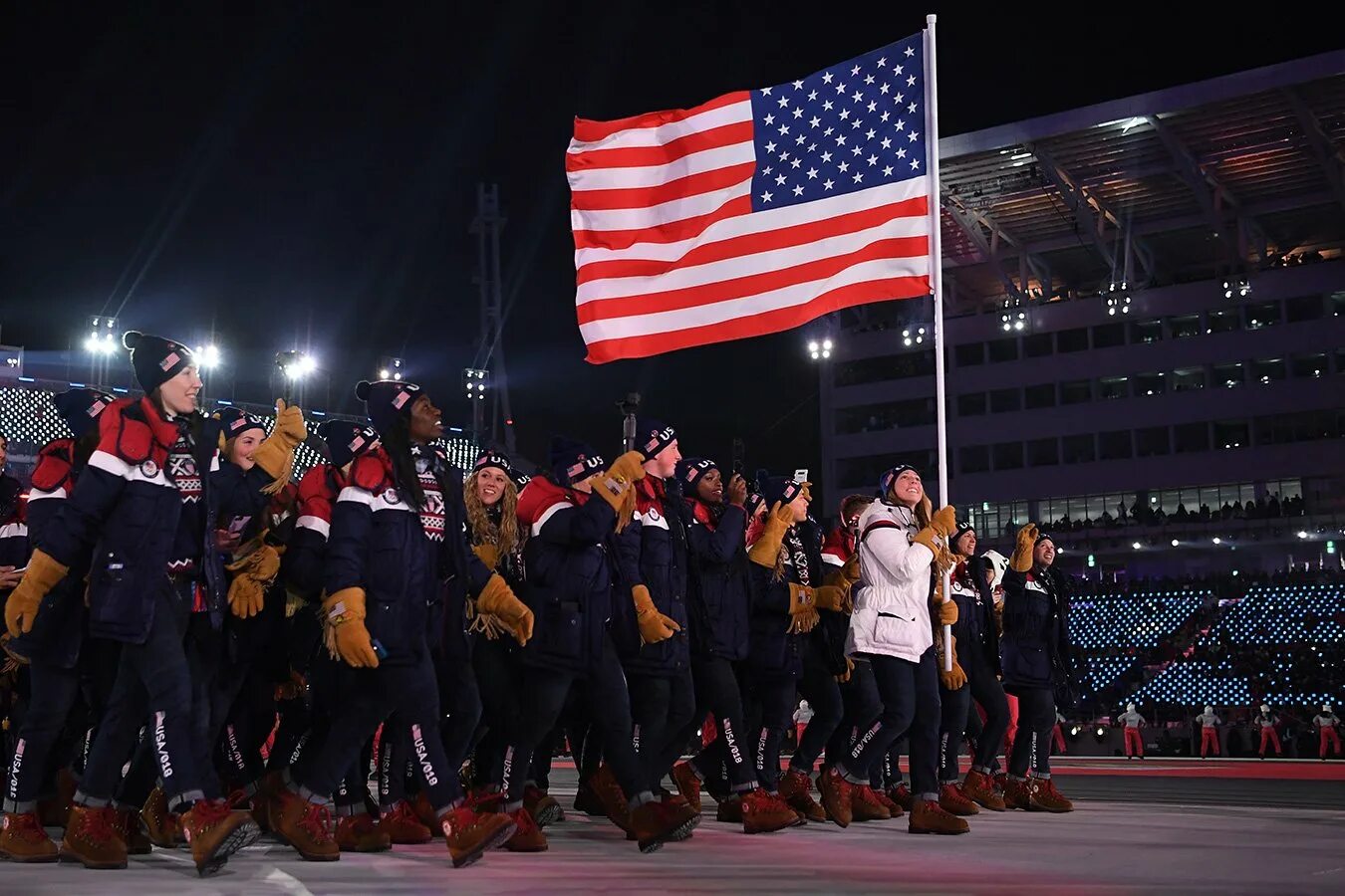 Олимпийский комитет США (Юсок). США А Олимпиаде 2018. США на зимних играх. Зима в США 2022. Гимн флагу сша