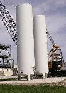 Изотермическое хранение сжиженных газов