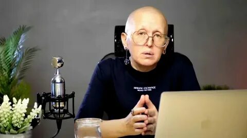 Вселена биография